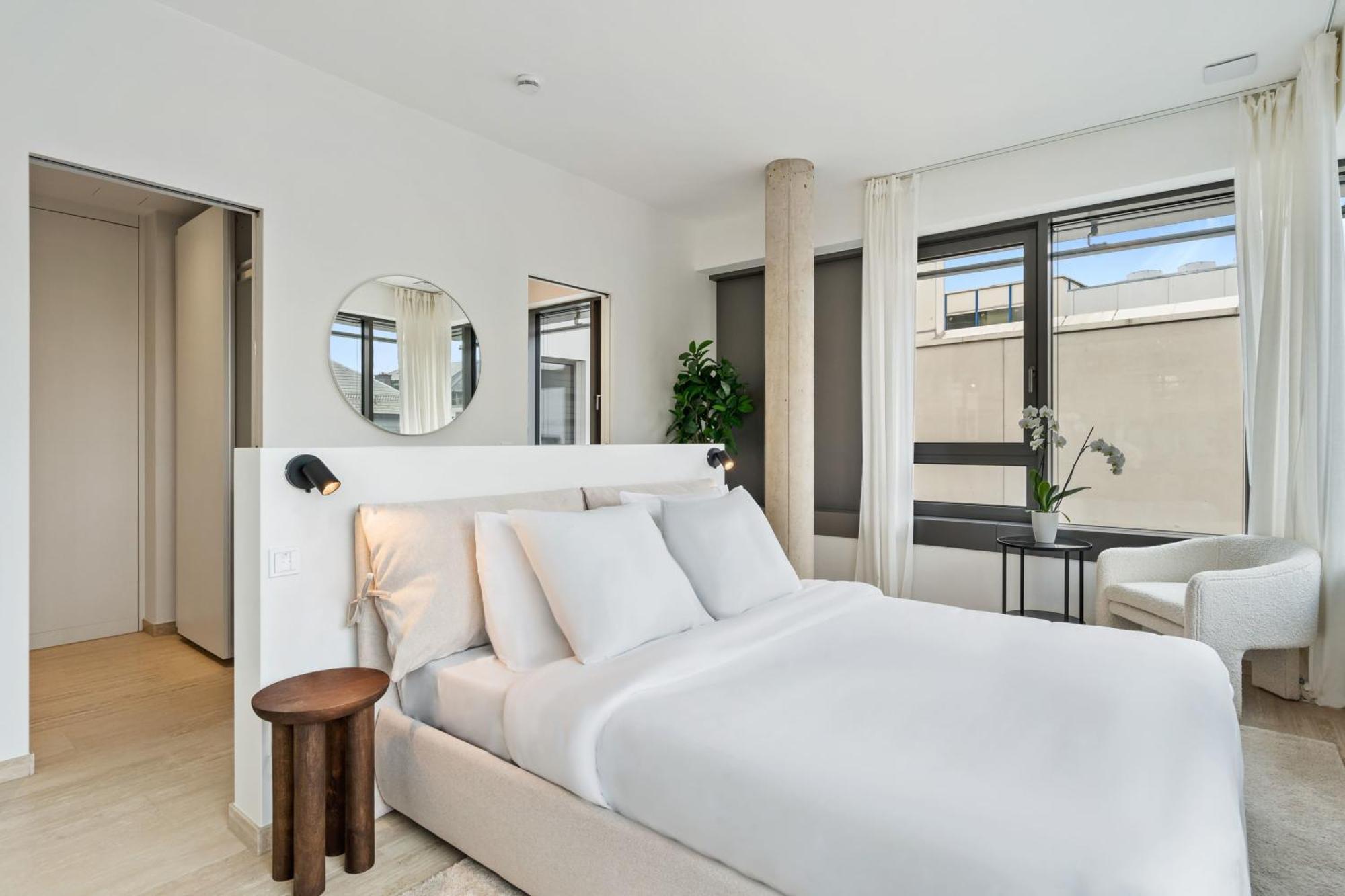Elegant 2Br With Balcony In Heart Of Luxembourg Apartment Luaran gambar