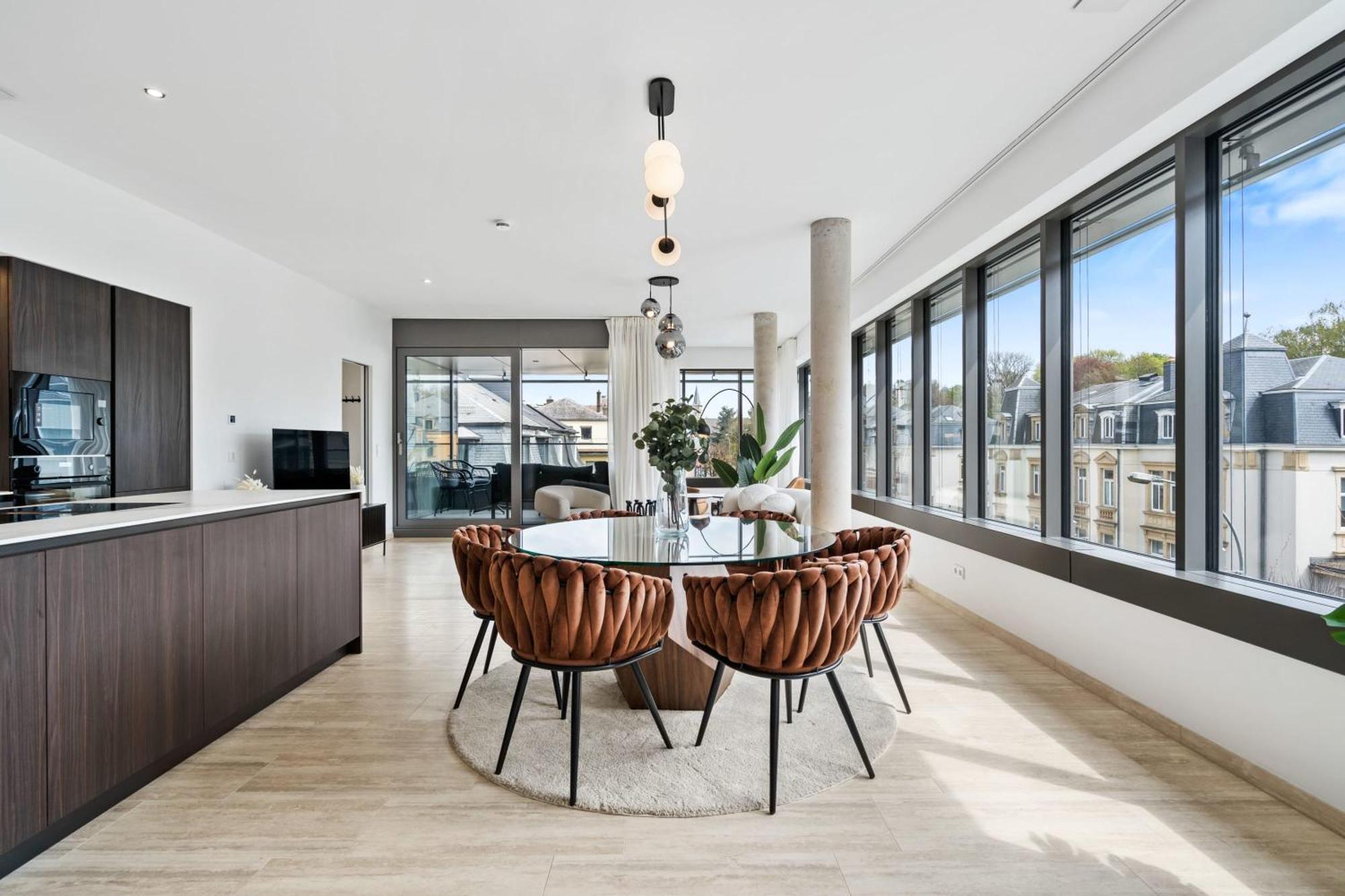 Elegant 2Br With Balcony In Heart Of Luxembourg Apartment Luaran gambar